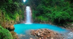 Waterfall at Rio Celeste with turquoise waters